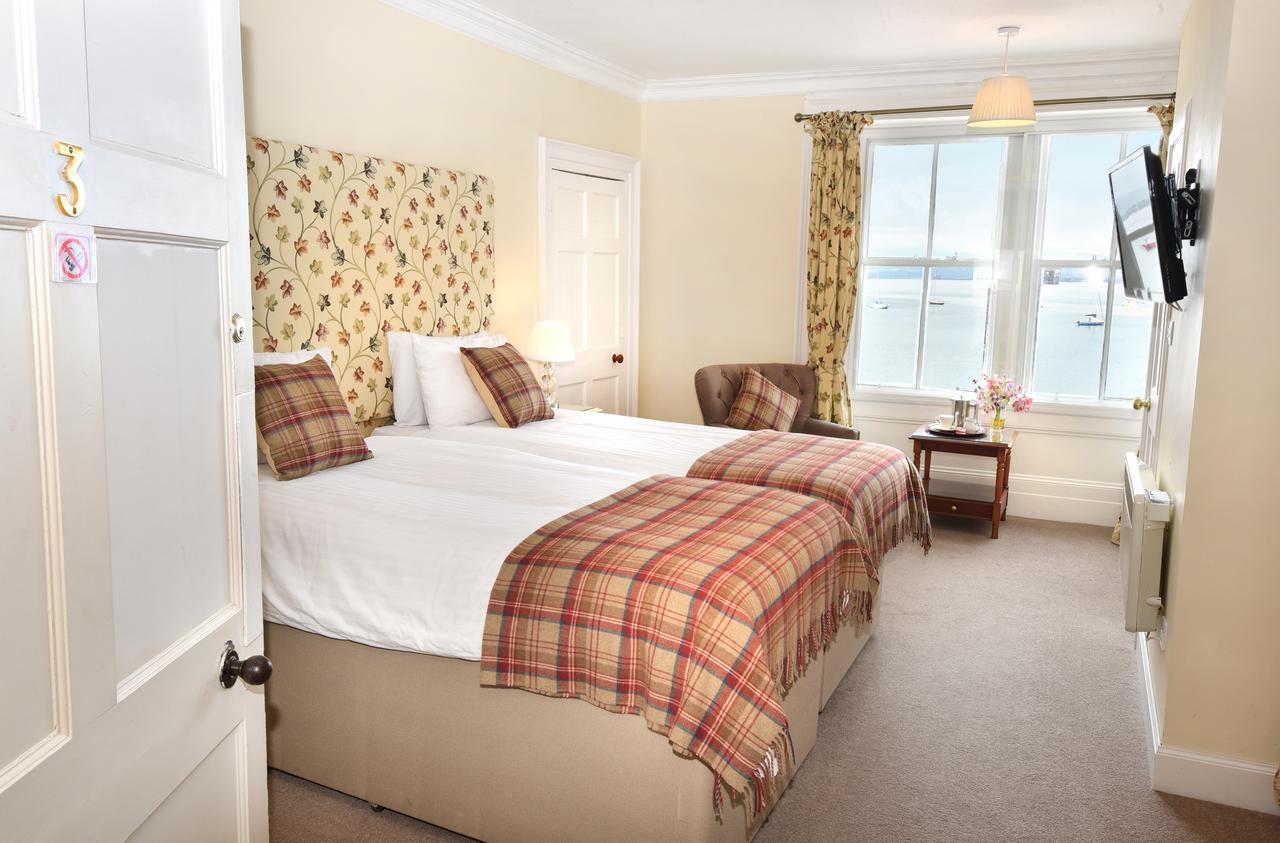 The Royal Hotel Cromarty Extérieur photo